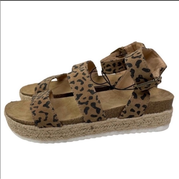 UNIVERSAL THREAD NWT Agnes Leopard Platform Sandals size 11 - Picture 6 of 9